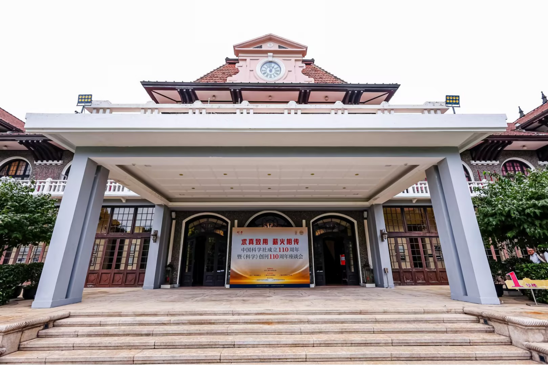 5ec699e5197045e8ee3810a0d8519fbb.png 5ec699e5197045e8ee3810a0d8519fbb.png