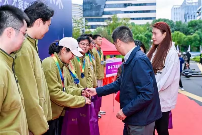 03ef0cc177eeb7ccef5a370785bd71c3_compress.jpg 03ef0cc177eeb7ccef5a370785bd71c3_compress.jpg